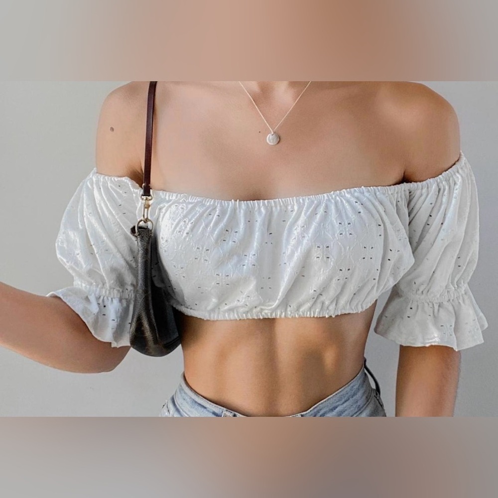 Urban Outfitters Off Shoulder‎ Eyelet Crop Top White Puff Sleeve Boho Size Small